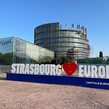 Lejlighed Au Rez De Chaussee Vue Cour